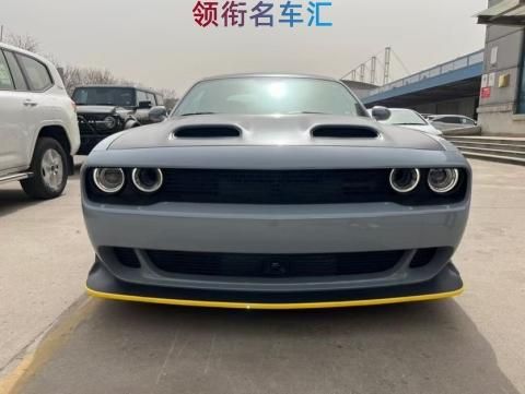 23 Dodge Hellcats 6.2 color configuration is complete, and the car has dropped more than 400,000.