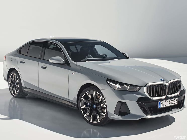BMW (imported) BMW i5 2023 eDrive 40